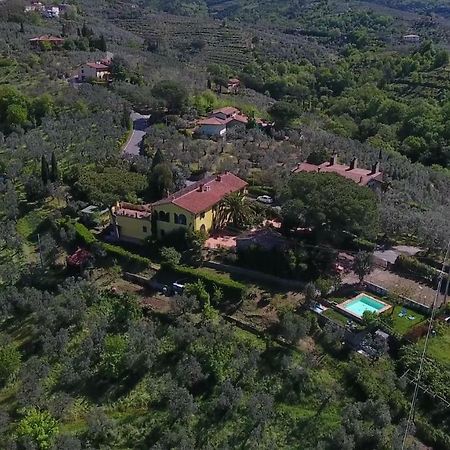 Agriturismo Podere Rondinaio Lamporecchio Exterior photo